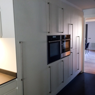 Puertas columnas con tirador vertical