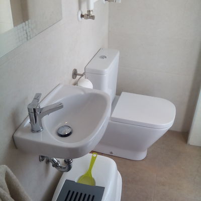 Realización de Reforma de Aseo, calle Bergamín