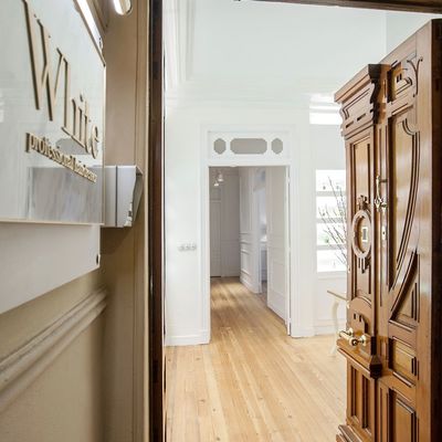 REFORMA CENTRO ESTÉTICA WHITE - A CORUÑA