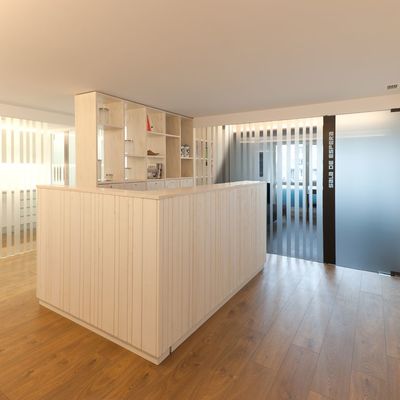 Reforma clínica dental Ana Aguado - A Coruña