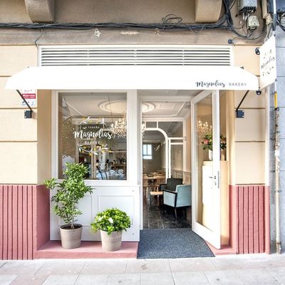 REFORMA COMERCIAL - BAKERY MAGNOLIAS EN A CORUÑA
