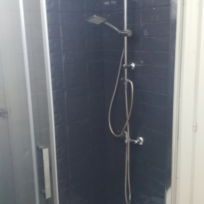Cuarto de baño renovado en Almería