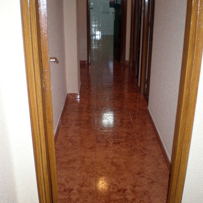 REFORMA DE SUELO DE PASILLO