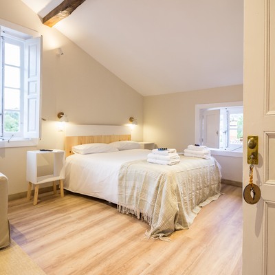 reforma e interiorismo alojamiento rural