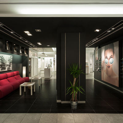 REFORMA ESTABLECIMIENTO VISTAOPTICA A CORUÑA