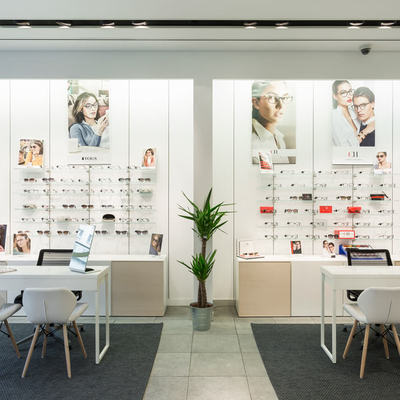 REFORMA ESTABLECIMIENTO VISTAOPTICA A CORUÑA