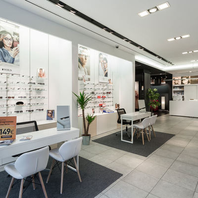 REFORMA ESTABLECIMIENTO VISTAOPTICA A CORUÑA