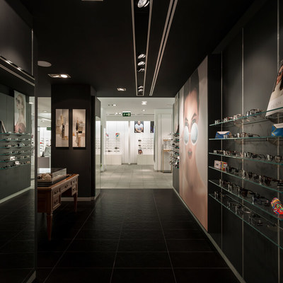 REFORMA ESTABLECIMIENTO VISTAOPTICA A CORUÑA