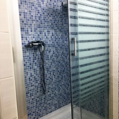 Reforma integral de baño con pack renueva en la carihuela, TORREMOLINOS