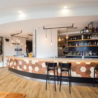 REFORMA RESTAURANTE BREAK TIME - A CORUÑA