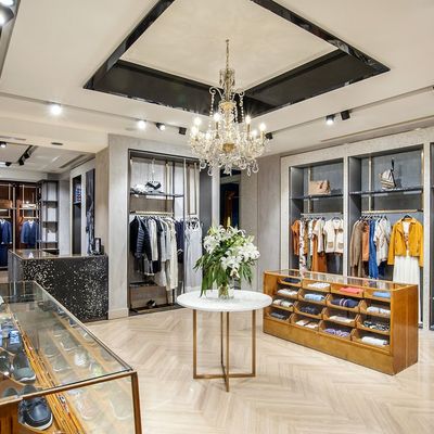 REFORMA TIENDA 14 Oz. EN A CORUÑA