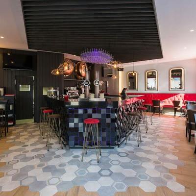 Reforma vinoteca a bodeguilla en Carballo (A Coruña)