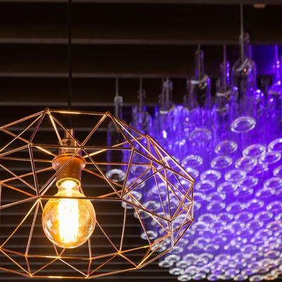 Reforma vinoteca a bodeguilla en Carballo (A Coruña)