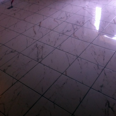 Reforma Del Suelo De Apartamento En Empuriabrava