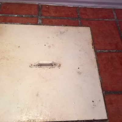 Sustitución de bomba y registro.