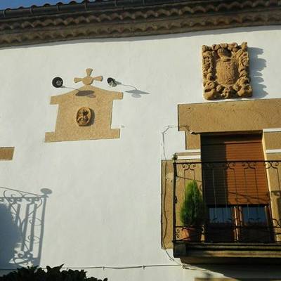 Rehabilitación de la fachada efecto piedra.