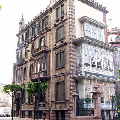 Restauración De Fachadas Del Palacio Chavarri