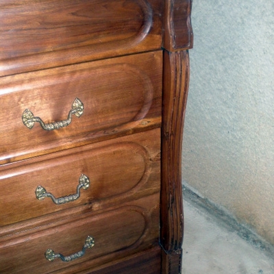 Cómoda principios de siglo XX