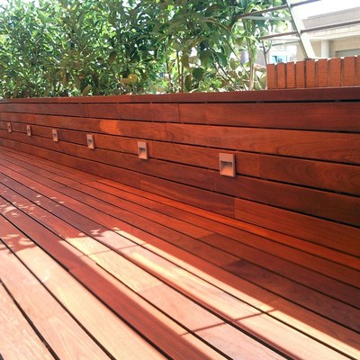 RESTAURACIÓN TARIMA EXTERIOR IPE