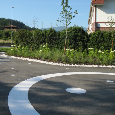 Reurbanización Abadetxe, IZURTZA