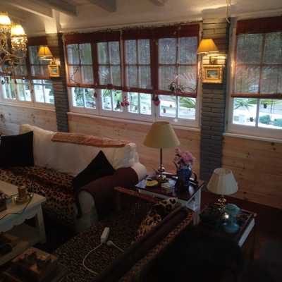 REVESTIMIENTO PARED CON MADERA