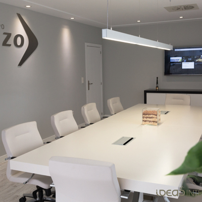 Sala de juntas del Grupo Mazo.