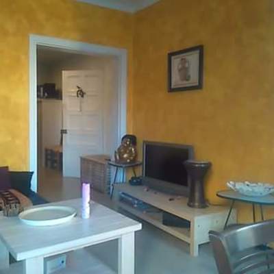 Lacado de puertas y esponjado en parades