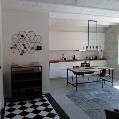 salon con entrada -pasillo