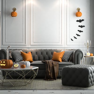 Salón otoñal con calabazas por Halloween