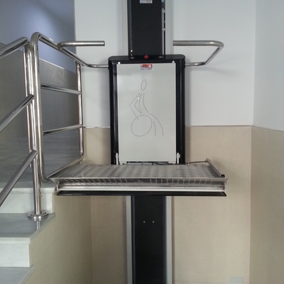 Instalación de salvaescaleras en comunidad