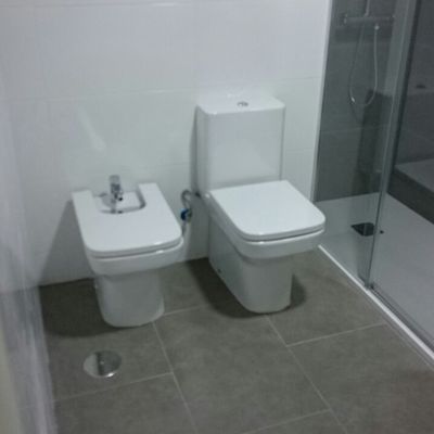 Sanitarios y suelo