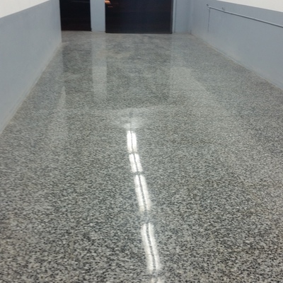 Rebajado diamantado mosaico de mas de 60 años