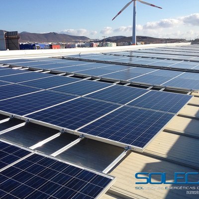 Sistema Fotovoltaico con conexión a red de 81,90 kWn