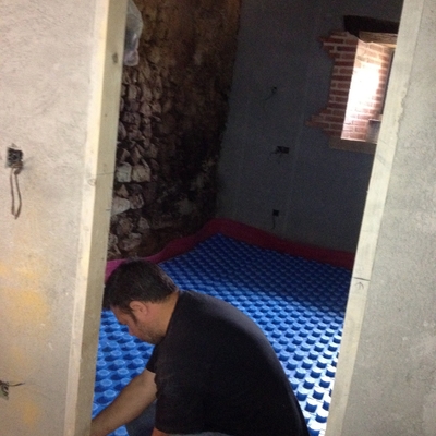 suelo radiante en vivienda antigua restaurada