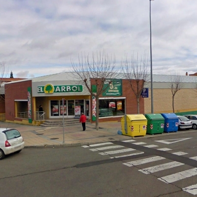 Superficies Comerciales "El Arbol"