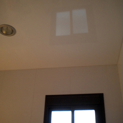 Techo tensado lacado