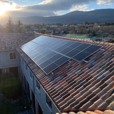 INSTALACION SOLAR EN CASA CONSISTORIAL LOS MOLINOS DE MADRID