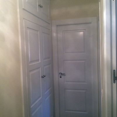 Últma Reforma Puertas Lacadas En Blanco En Virgen De Las Angustias