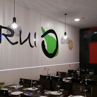 TERMINADA LA REFORMA INTEGRAL EN EL RESTAURANTE CHINO RUI