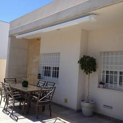 Toldo Cofre cerrado motorizado