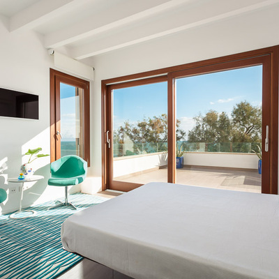 Una habitación junto al mar