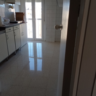 Pulido de terrazo con mucha antigüedad