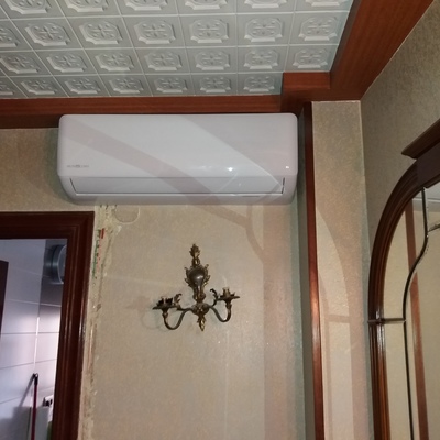 INSTALACIÓN DE AIRE ACONDICIONADO