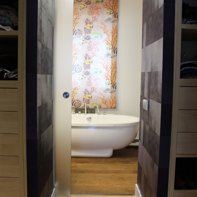 Vestidor dormitorio principal y baño