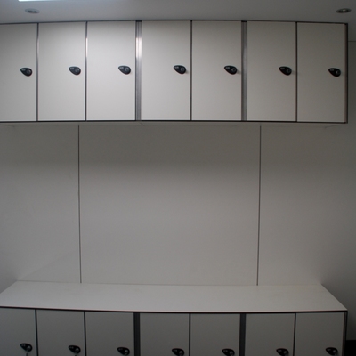 Vestuario en piscina de Club de Golf.