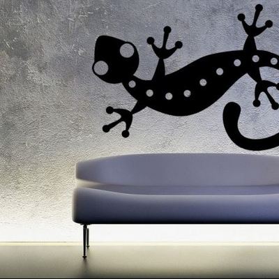 Vinilo decorativo juvenil Salamandra con encanto