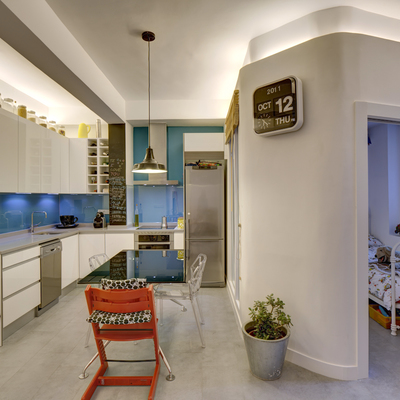 Vista 03_desde el salón hacia la cocina y la habitación 2