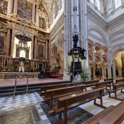 Obra y mobiliario en la Catedral de Córdoba