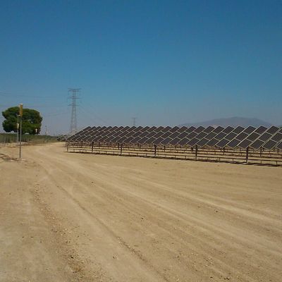 vista de valla perimetral desbrozada por su lado interior