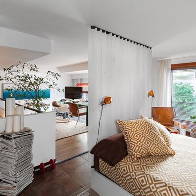 Vista del dormitorio en planta primera.